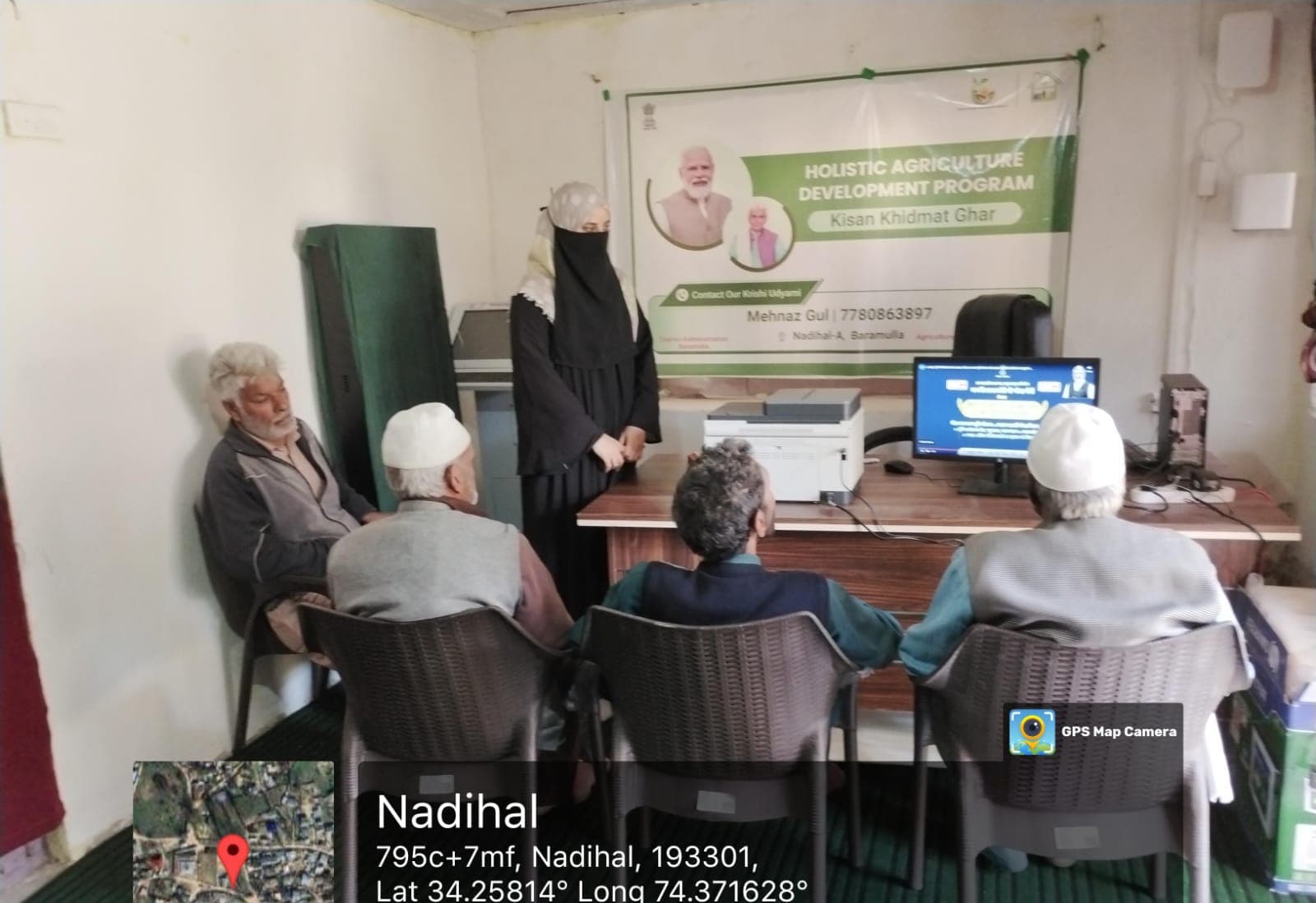 Kisan Khidmat Ghar in Nadihal, Baramulla with local farmers gathered for agricultural advisory