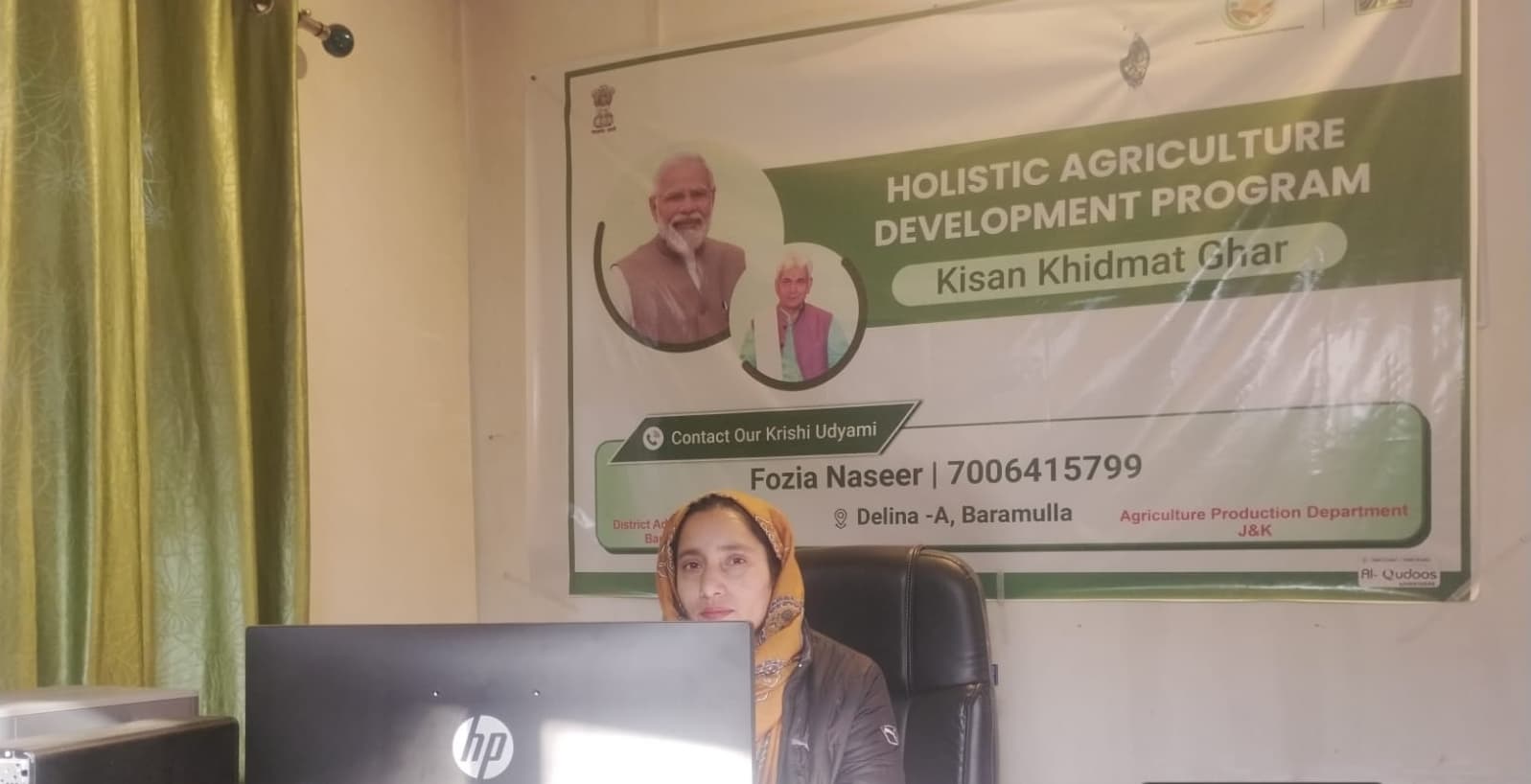 Krishi Udyami Fozia Naseer managing digital records in Delina-A, Baramulla